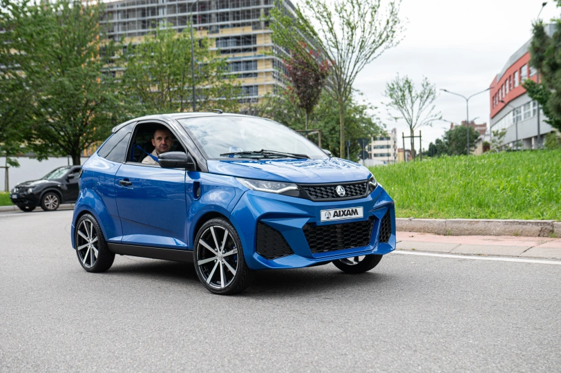 Autovehicule care pot fi conduse de la 16 ani cu permis B1 - e Coupé 1.jpg